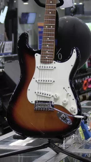 Store Special Product - Fender - 014-4503-500